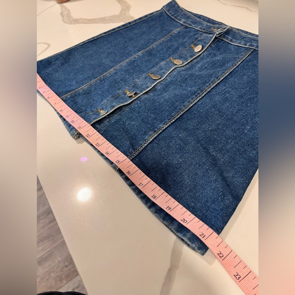 Vintage 90s E.P.I. Jean skirt with button down details size Medium(8) - Picture 10 of 12